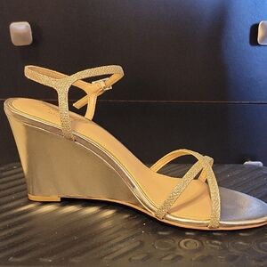 Gold Wedge Sandals with Sleek Straps